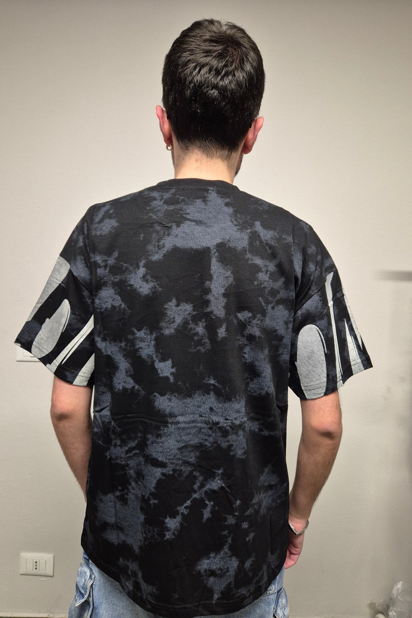 T-shirt Alone Nera